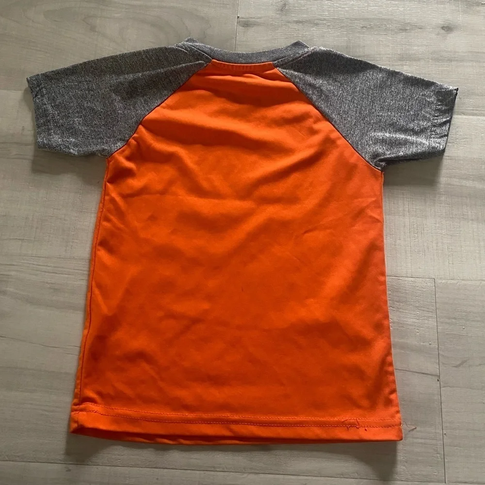 U.S. Polo Assn. Kids Orange and Gray T-Shirt size 4T